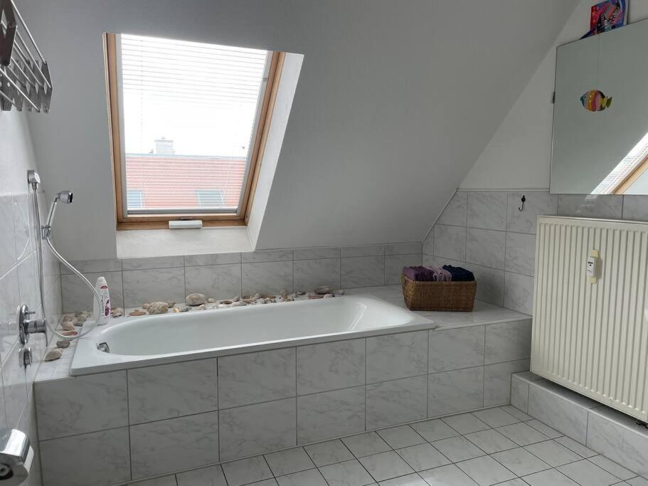 105Qm-3-Raum, Zentral, Ruhig, Gemuetlich Apartment Leipzig Luaran gambar